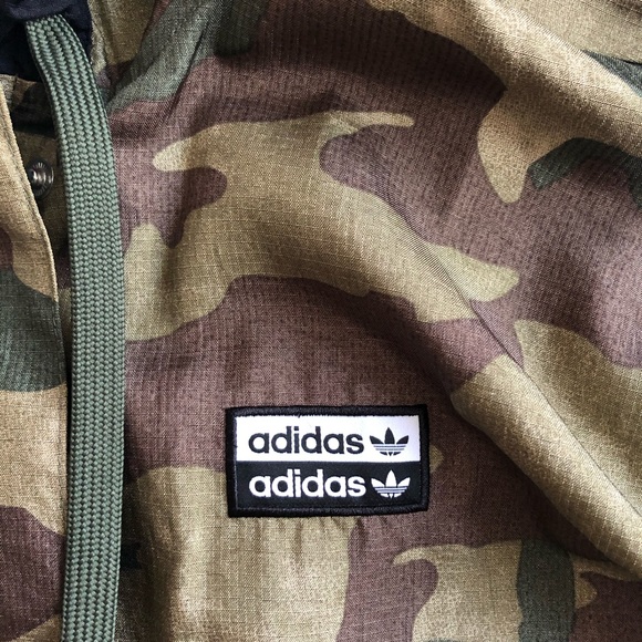 Camo Adidas Windbreaker - Picture 5 of 8